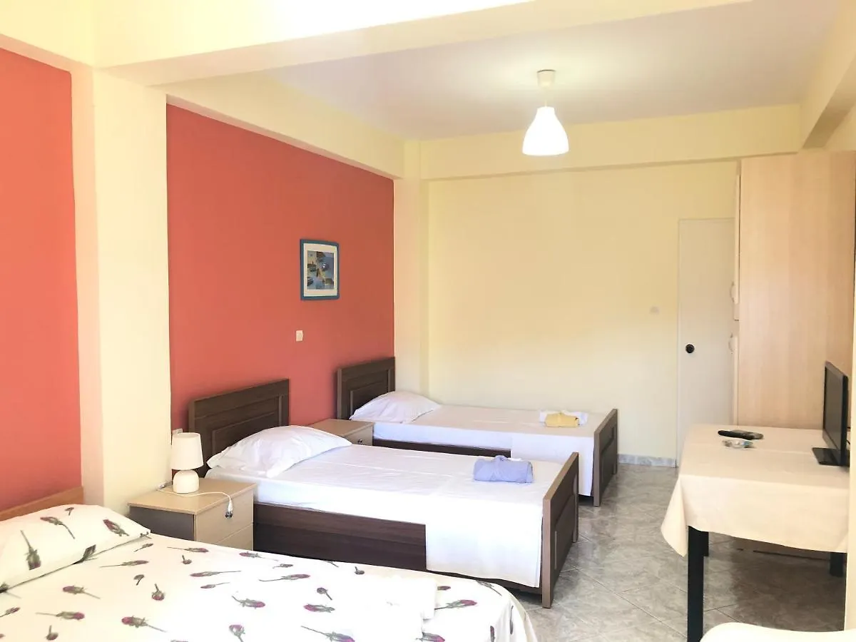 Veizi'S Apartments Himare