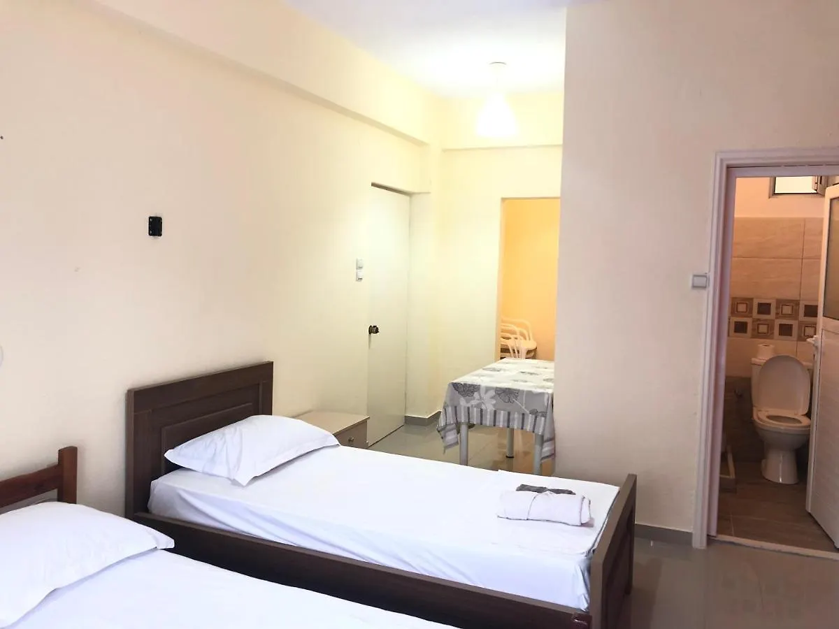 Veizi'S Apartments Himare 0*,  Albania