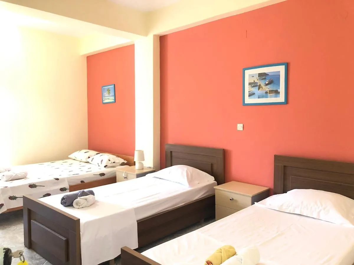Veizi'S Apartments Himarë Albania